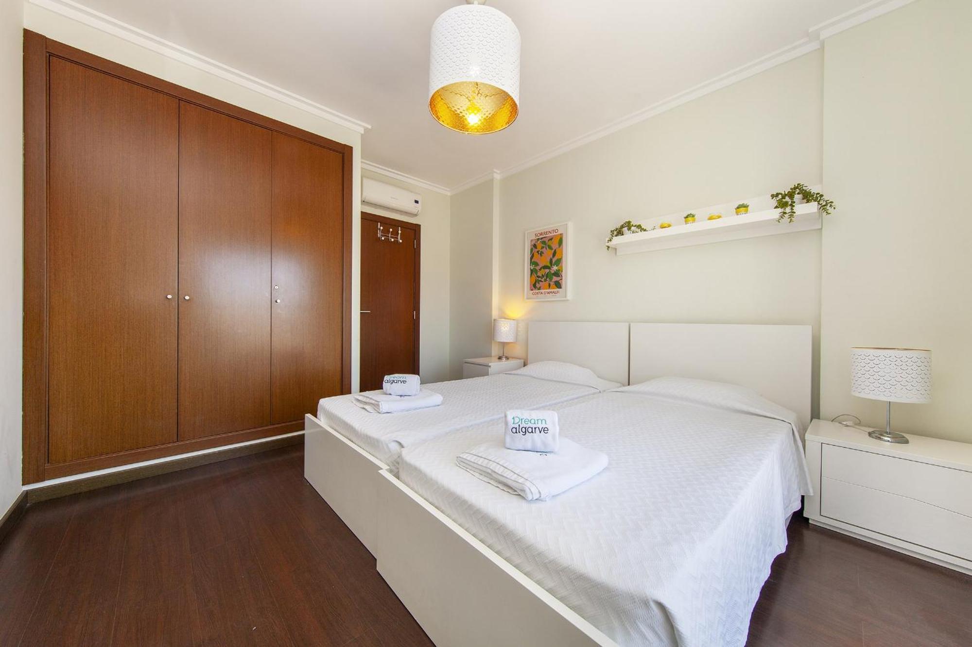 B03 - Luxury 2 Bed Lagos Marina Bagian luar foto